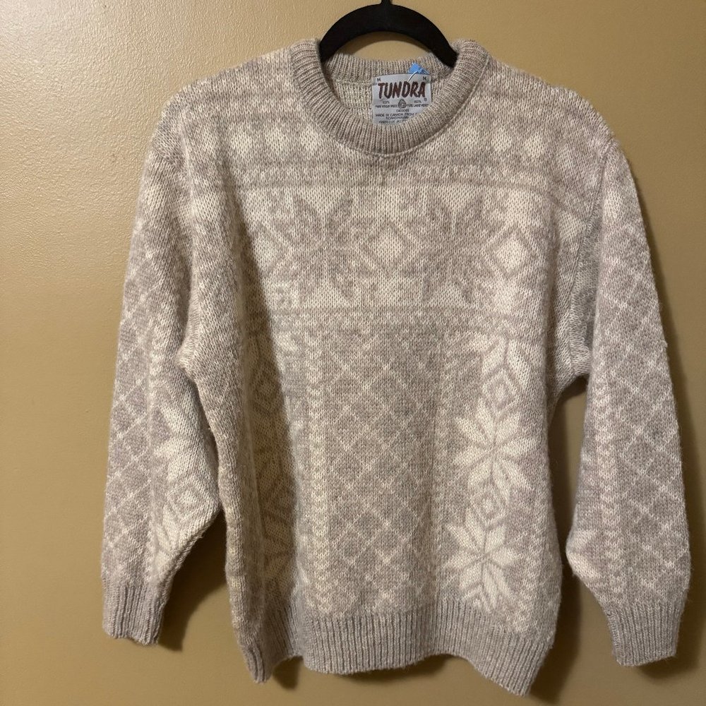 Vintage 70s Scandinavian Knit Sweater Size Medium